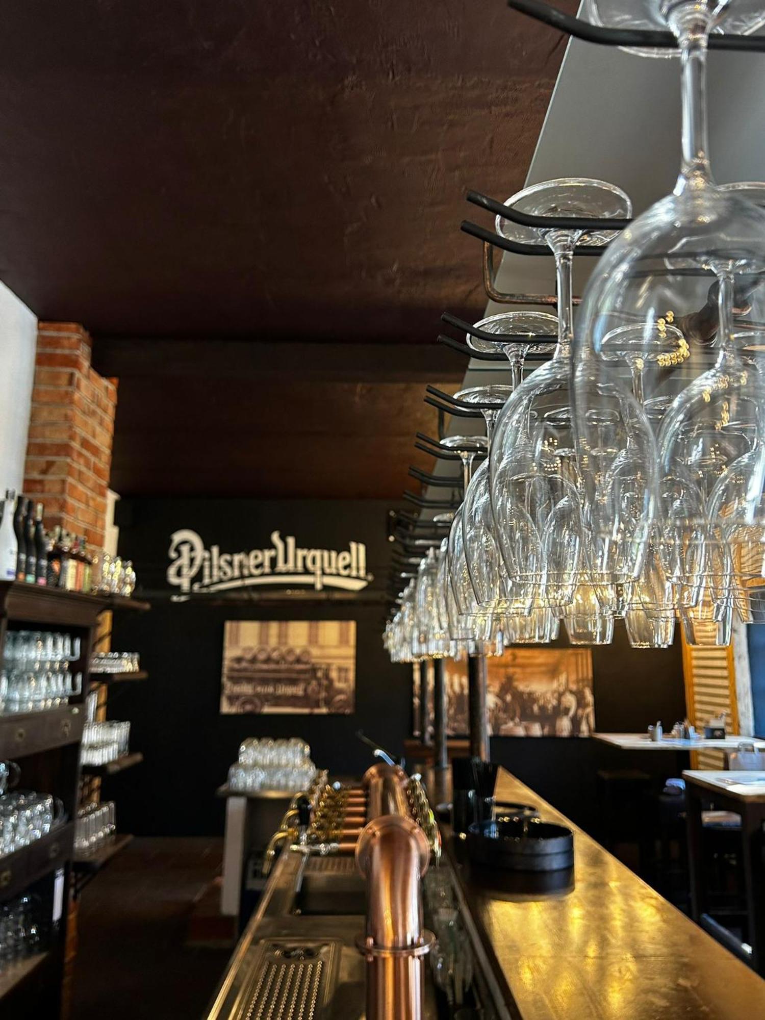 Hotel Plzensky Dvur Frýdek-Místek Екстериор снимка